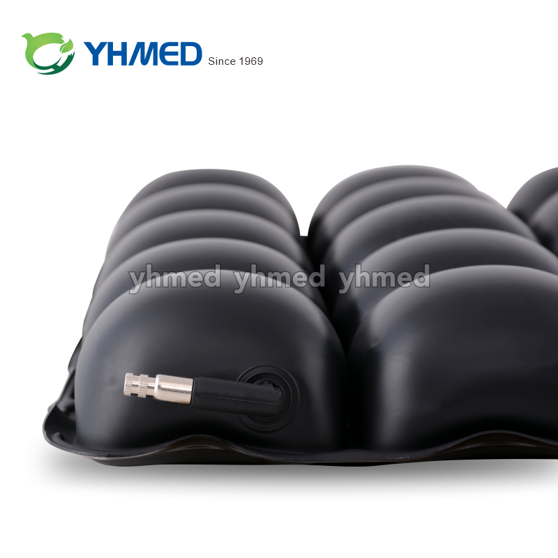 Cojín de asiento de aire inflable de una sola capa anti-escaras para silla de ruedas